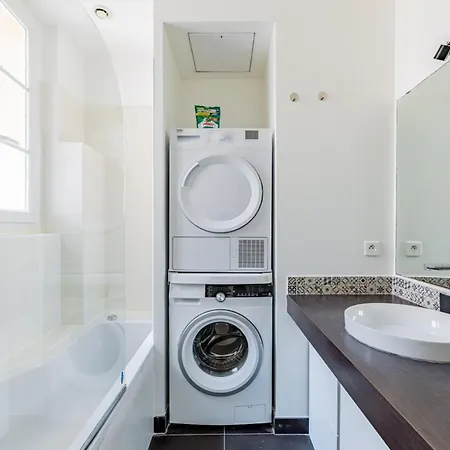 Appartement Mobility Lease, 2, Montorgueil, 2 Bedrooms Paris